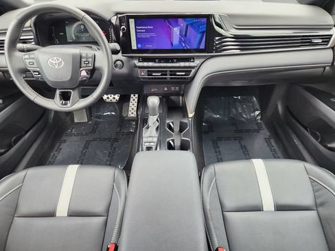 Used 2026 Toyota Camry SE w/ Multimedia Upgrade Package FWD image 20