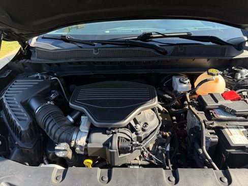 Used 2019 Chevrolet Blazer Premier w/ Driver Confidence II Package AWD/4WD image 20