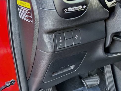 Used 2019 Kia Soul FWD image 10
