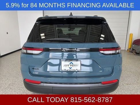 New 2026 Jeep Grand Cherokee Limited w/ Limited Altitude Package image 4