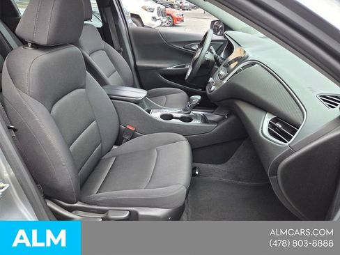Used 2024 Chevrolet Malibu LT FWD image 11