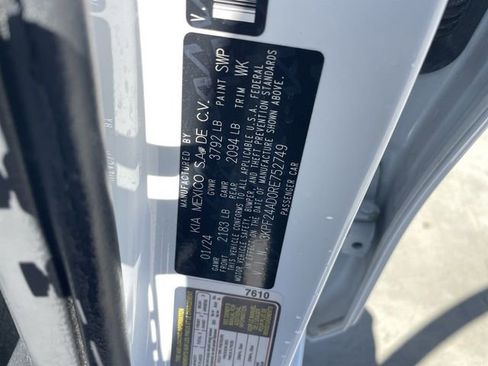Used 2024 Kia Forte LXS FWD image 32