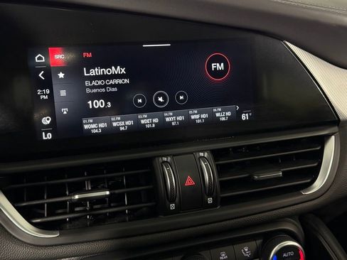 Used 2024 Alfa Romeo Giulia Veloce image 19