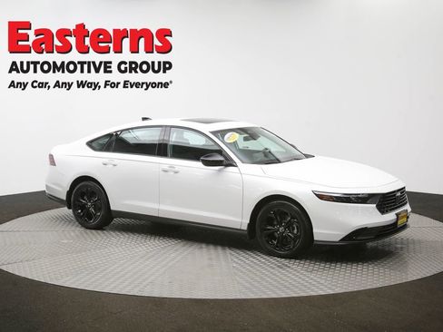 Used 2025 Honda Accord SE image 47