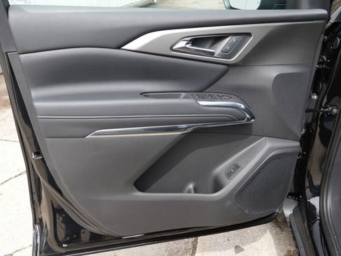 New 2026 Chevrolet Traverse LT w/ LPO, Floor Liner Package image 29