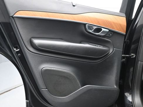 Used 2020 Volvo XC90 T6 Inscription w/ Protection Package Premier image 21