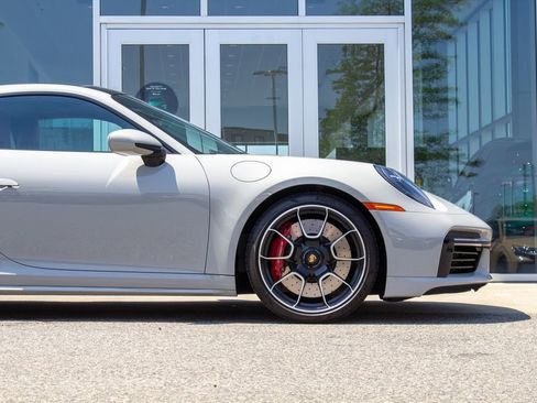 Used 2024 Porsche 911 Turbo AWD/4WD image 5