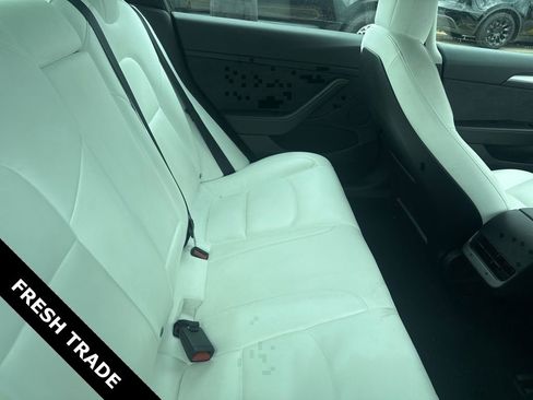 Used 2022 Tesla Model 3 Long Range AWD/4WD image 7