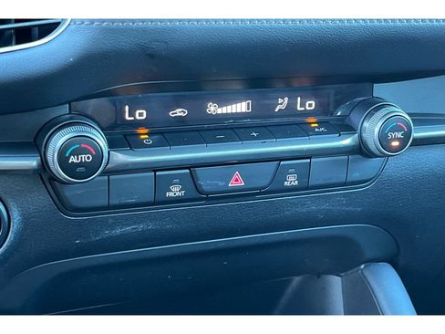 Certified 2022 MAZDA MAZDA3 s image 27