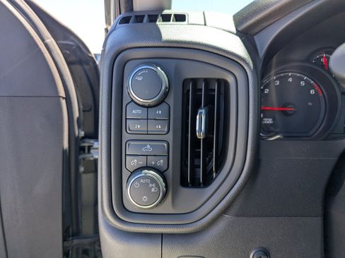 Certified 2020 Chevrolet Silverado 1500 Custom Trail Boss w/ Custom Convenience Package AWD/4WD image 14
