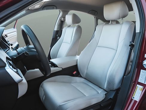 Used 2021 Honda Accord LX image 12