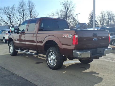 Used 2012 Ford F350 Lariat w/ Chrome Pkg image 4