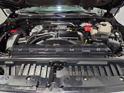 Used 2022 GMC Sierra 2500 Denali w/ Denali Black Diamond Edition image 98