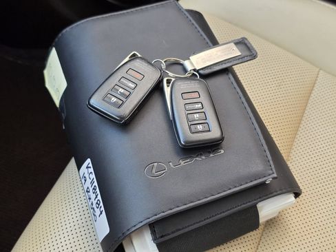 Used 2019 Lexus RX 350 FWD w/ Navigation Package image 34