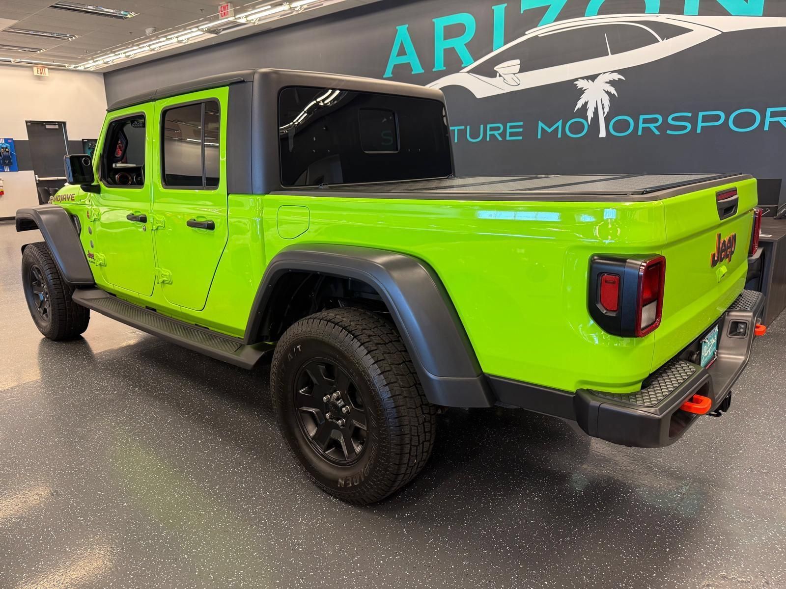 Used 2021 Jeep Gladiator Mojave AWD/4WD image 2