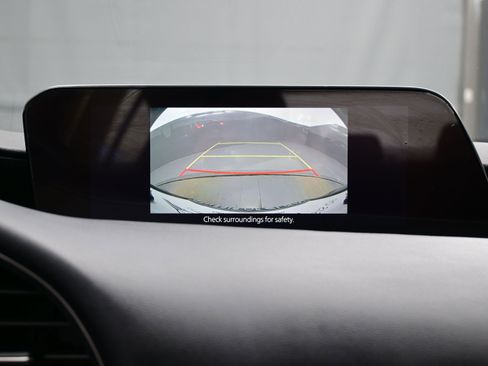 Used 2024 MAZDA MAZDA3 s image 18