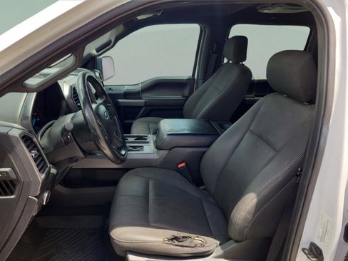Used 2019 Ford F150 XLT w/ Equipment Group 302A Luxury AWD/4WD image 17