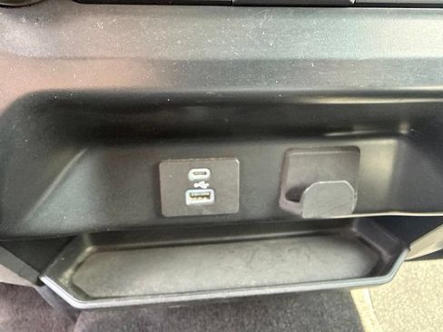 Used 2022 Ford F150 4x4 SuperCrew image 24