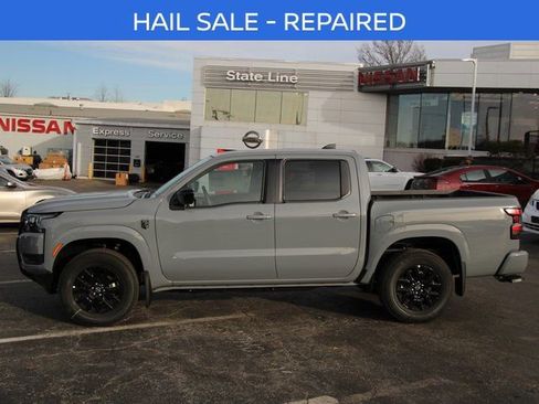 New 2026 Nissan Frontier SV w/ Tow Package AWD/4WD image 3