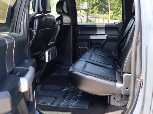 Used 2016 Ford F150 Lariat w/ Equipment Group 502A Luxury image 15