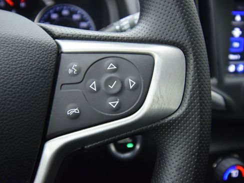 Used 2024 GMC Terrain SLE w/ Driver Convenience Package image 35