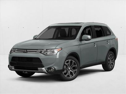 Used 2015 Mitsubishi Outlander SE