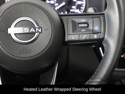 Used 2023 Nissan Rogue SV w/ SV Premium B Package image 10