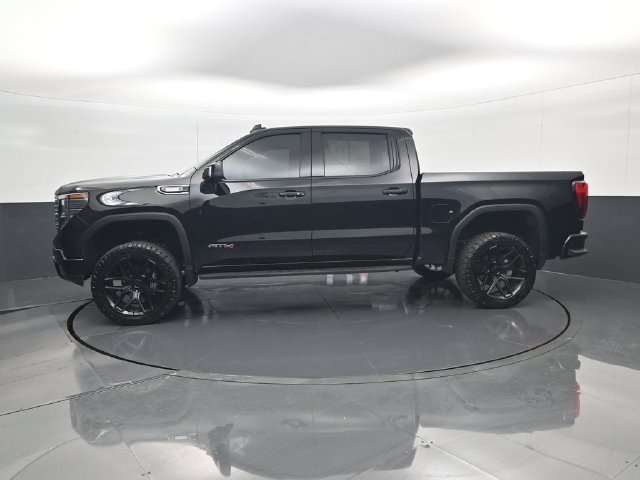 Used 2025 GMC Sierra 1500 AT4 w/ AT4 Premium Package AWD/4WD image 8