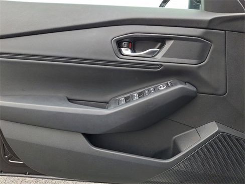 Certified 2023 Honda Accord EX image 22