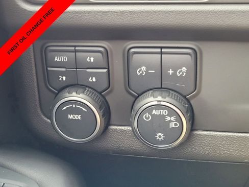 Used 2023 Chevrolet Tahoe Z71 AWD/4WD image 19