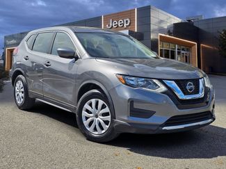 Used 2019 Nissan Rogue S FWD 360° Tour