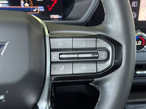 Used 2026 Chevrolet Colorado Trail Boss AWD/4WD image 36