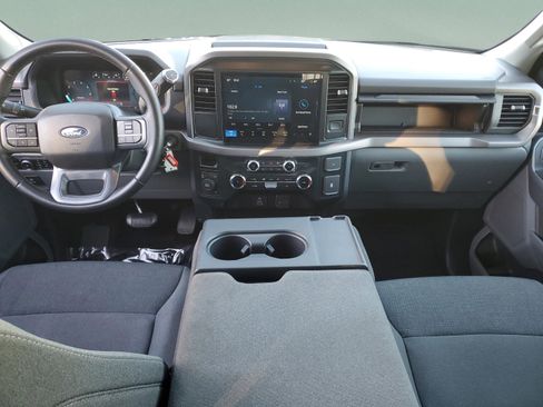 Used 2025 Ford F150 XLT w/ Equipment Group 301A Standard image 8