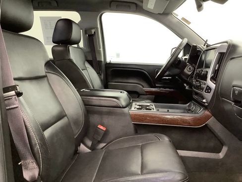 Used 2014 GMC Sierra 1500 SLT w/ SLT Crew Cab Value Package AWD/4WD image 28