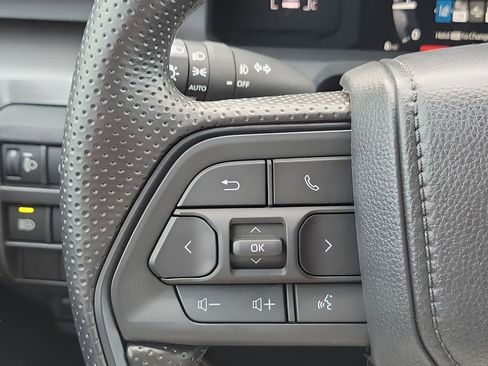 New 2025 Toyota Tacoma SR5 AWD/4WD image 33
