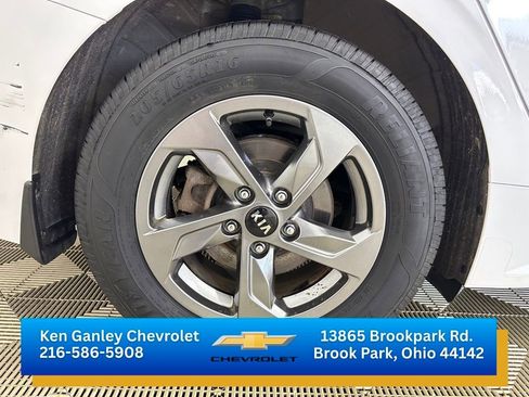 Used 2021 Kia K5 LXS FWD image 27