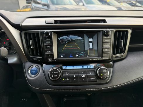 Used 2016 Toyota RAV4 Limited w/ Advanced Technology Package AWD/4WD image 33