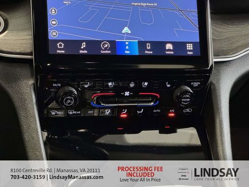 Used 2023 Jeep Grand Cherokee L Limited w/ Luxury Tech Group II AWD/4WD image 25