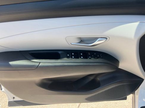 Used 2025 Hyundai Tucson SE FWD image 10