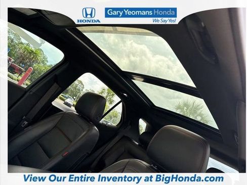 Used 2022 Chevrolet Equinox RS w/ RS Leather Package FWD image 7