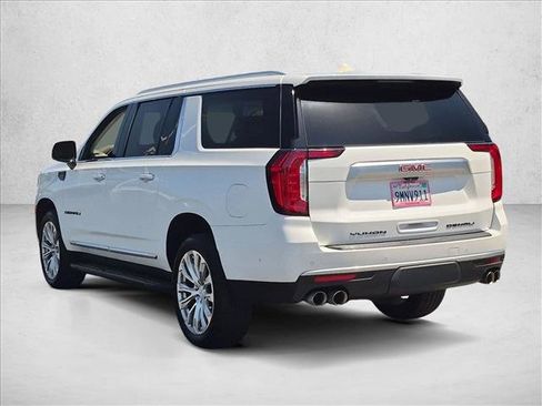 Used 2024 GMC Yukon XL Denali w/ Advanced Technology Package AWD/4WD image 8