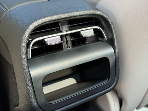 Used 2026 Mercedes-Benz E 350 E 350 image 33