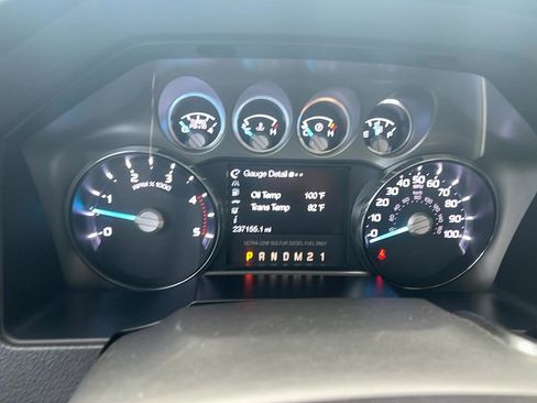 Used 2015 Ford F350 Lariat w/ Lariat Ultimate Package AWD/4WD image 33