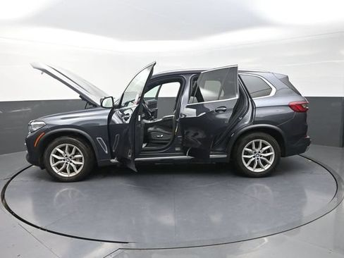 Used 2019 BMW X5 xDrive40i AWD/4WD image 34