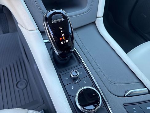 New 2025 Cadillac XT5 Premium Luxury w/ Technology Package image 24