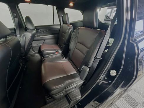 Used 2020 Honda Pilot Black Edition image 27