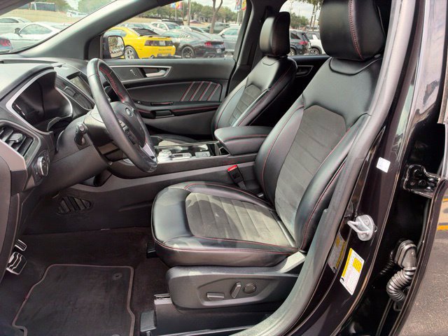 Used 2020 Ford Edge ST-Line FWD image 11