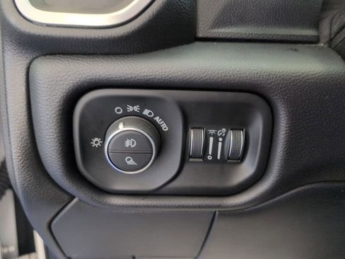Used 2020 RAM 2500 Laramie w/ Night Edition AWD/4WD image 18