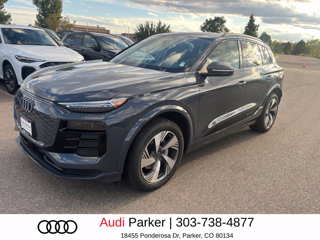 Used 2025 Audi Q6 e-tron Premium Plus w/ Premium Plus AWD/4WD image 1