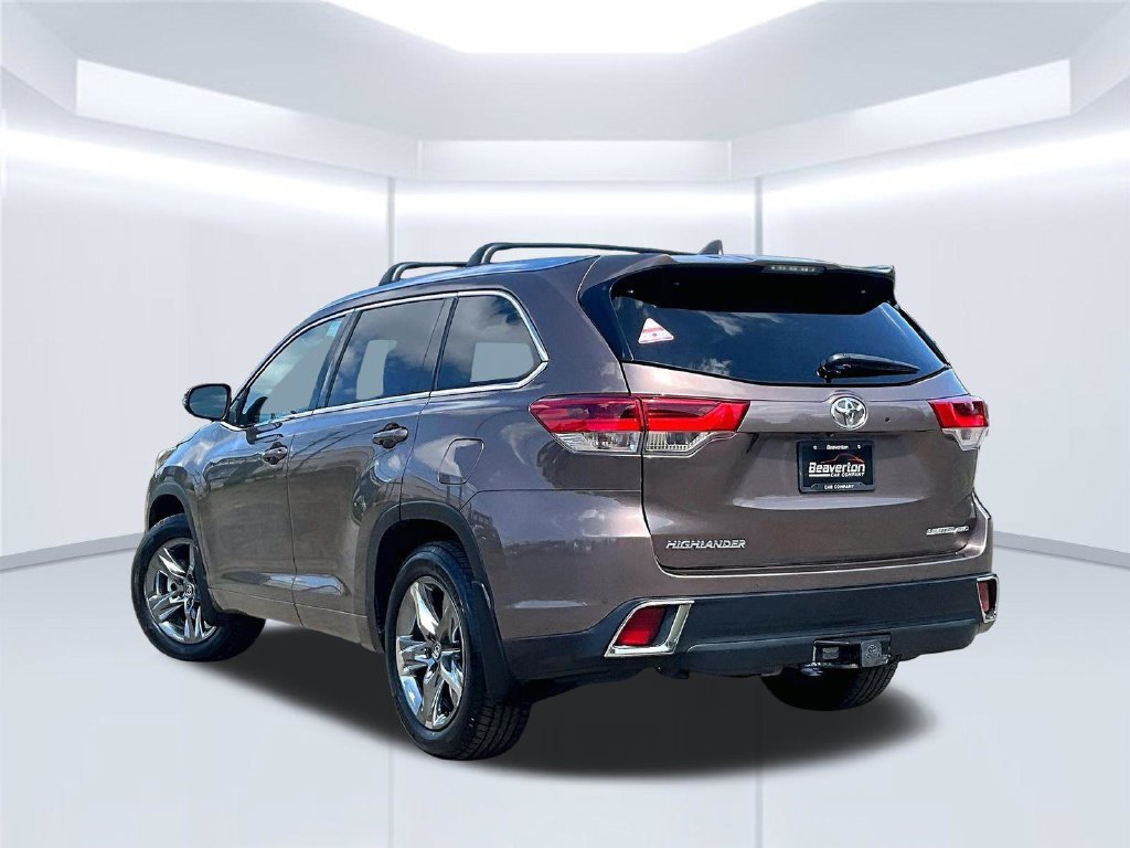 Used 2018 Toyota Highlander Limited Platinum AWD/4WD image 13